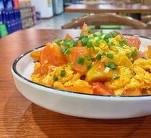Tomato and Egg Stir-Fry