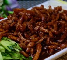 Beijing-style Shredded Pork in Soy Sauce