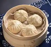 Sauce-Flavored Beef Bao