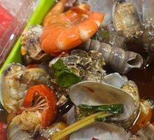 Mixed Seafood in Sauce