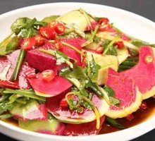 Spicy Radish Peel Salad