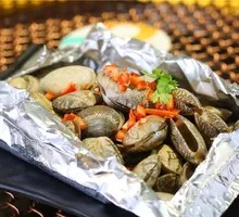 Aluminum-wrapped Clams