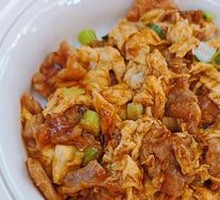 Sour Stir-Fried Egg with Wood Ear Mushrooms