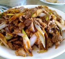 Scallion Stir-Fried Lamb