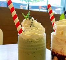 Matcha Milkshake