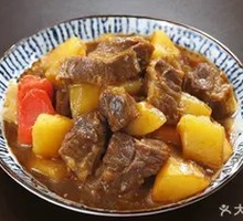 Braised Beef Brisket with Potatoes