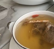 Five-fingered Peach Root Stewed Duck