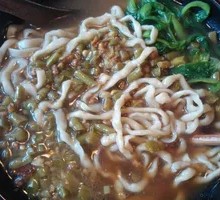 Pickled Mustard Greens with Shredded Pork Noodles