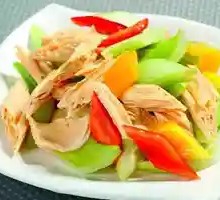 Celery with Tofu Skin