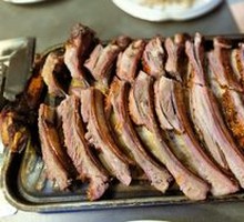 Charcoal-Grilled Lamb Ribs