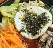 Traditional Stone Pot Bibimbap