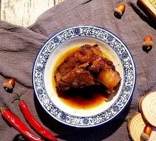 Braised Pork Knuckle