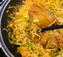 Stewed Noodles with String Beans and Pork Ribs