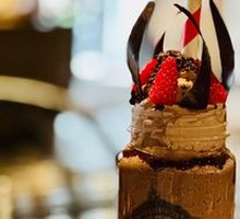 5x Chocolate Milkshake