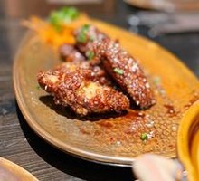Crispy Chocolate Chicken Wings