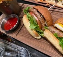 Teriyaki Beef Ribs Burger