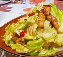 Stir-fried Napa Cabbage with Aromatic Heat