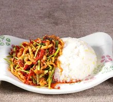 Bell Pepper and Pork Stir-Fry Rice Bowl