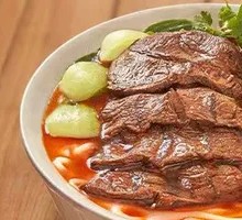 Sunshine Tomato Beef Noodles