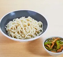 Bell Pepper and Pork Noodles