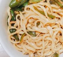 Bell Pepper and Pork Noodles