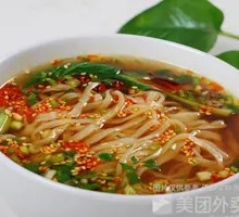Farmhouse Sour Soup Noodles