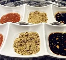 Three-Flavor Condiment Dish