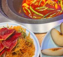 Stewed Pork Ribs in Iron Pot