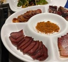 Four-Flavor Preserved Meat Platter