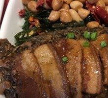 Preserved Vegetable Braised Pork Rice