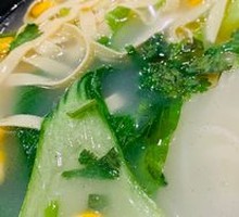 Three Delicacies Rice Noodles