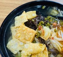 Crispy Snail Noodles