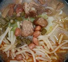 Bamboo Shoot and Pork Rib Noodles