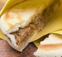 Xian-style Braised Pork in Flatbread