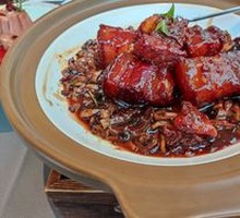 Braised Pork with Jiangnan Dried Bamboo Shoots