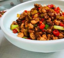 Stewed Chicken with Clay Pot
