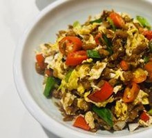 Grandmother's Vegetable Stir-Fried with Eggs