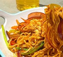 Stir-Fried Instant Noodles