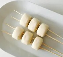 Milk-flavored Steamed Bun Skewers