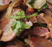 Spicy Sichuan Beef and Ox Tripe in Sour Soup