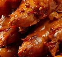 Two Sauces Pork Knuckles