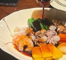 Mixed Seafood in Sauce