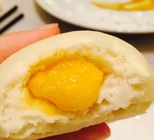 Snow Mountain Custard Bun
