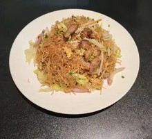 Stir-Fried Rice Noodles with Three Threads
