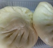 Braised Pork with Lentils Buns