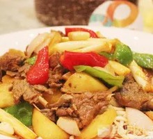 Large Plate Chicken Noodles