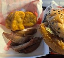 Spicy Chicken Leg Burger Combo