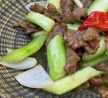 Stir-Fried Beef with Wax Gourd