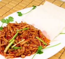 Beijing-style Shredded Pork in Soy Sauce