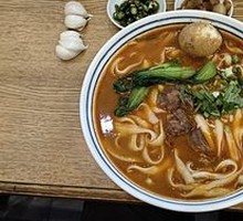 Braised Meat Knife-Sliced Noodles